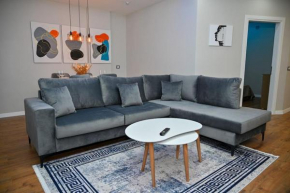 Luxury apartment near the beach!